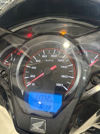 Honda SH300 Scooter Negra Ocasion!