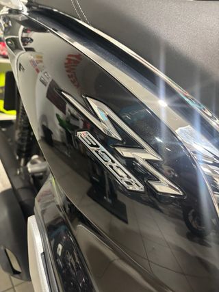 Honda SH300 Scooter Negra Ocasion!