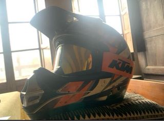 Casco integral + Casco enduroMotocross