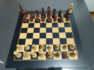 Scacchiera Gambito di Dama + Pezzi in legno