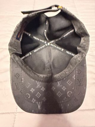 Gorra Negra Monogram