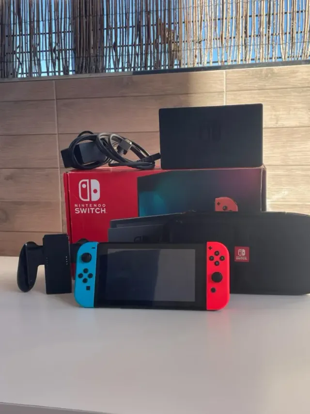 IMPECABLE Nintendo switch v2 con accesorios
