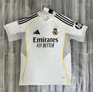 Camiseta Adidas Edición Especial Talla M