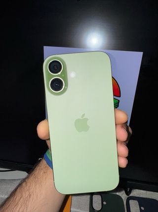 iPhone 17 256GB Verde Batería 100% Libre