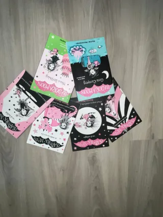 Lote 6 libros de Isadora Moon