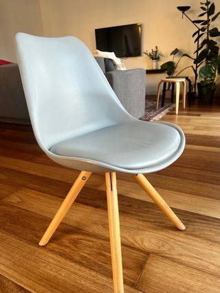 Conjunto de Sillas Comedor . 4