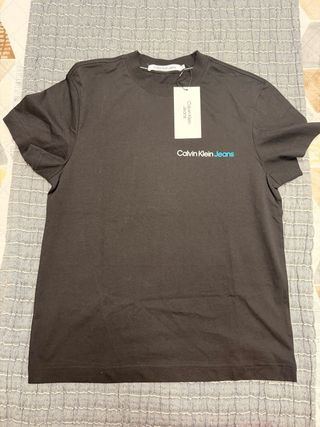 Camiseta Calvin Klein Jeans Negra