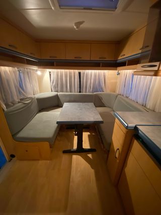 CARAVANA HOBBY EXCELLENT 495 UF DE LUXE