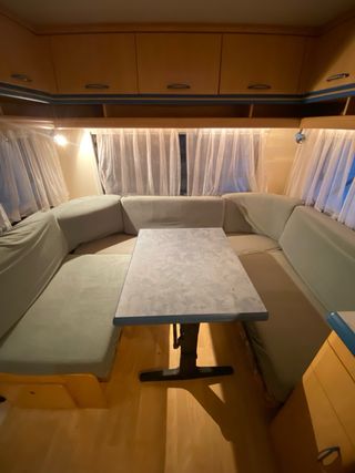 CARAVANA HOBBY EXCELLENT 495 UF DE LUXE