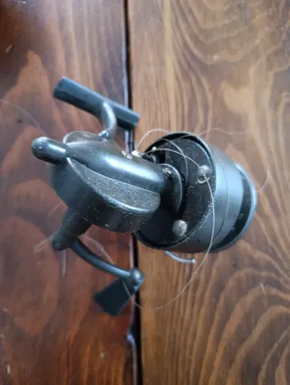 3 Carretes de pesca sagarra