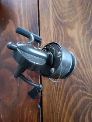 3 Carretes de pesca sagarra