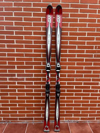 Esquís Elan PSX con fijaciones Salomon