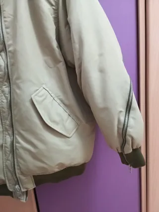 Abrigo Zara Beige y Verde Militar