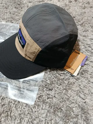 Berretto Patagonia nuovo beige/grigio