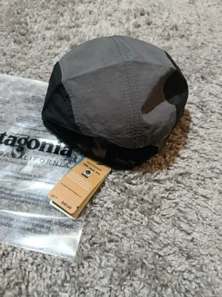 Berretto Patagonia nuovo beige/grigio