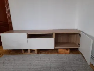 Set tres muebles.. Muebles TV blanco y madera Mesa