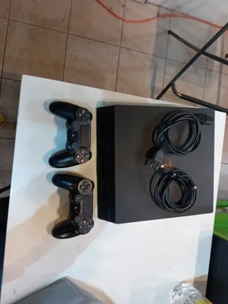 PlayStation 4 Pro (PS4 Pro) 1TB Nera