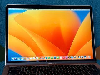 MacBook Air 13 2020 Oro Rosa. Bateria nueva