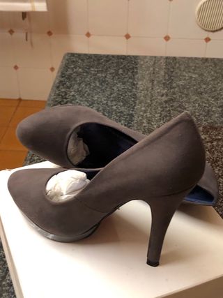 Scarpe décolleté tacco alto grigie rosse