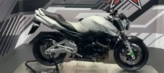 Se vende Suzuki GSR 600