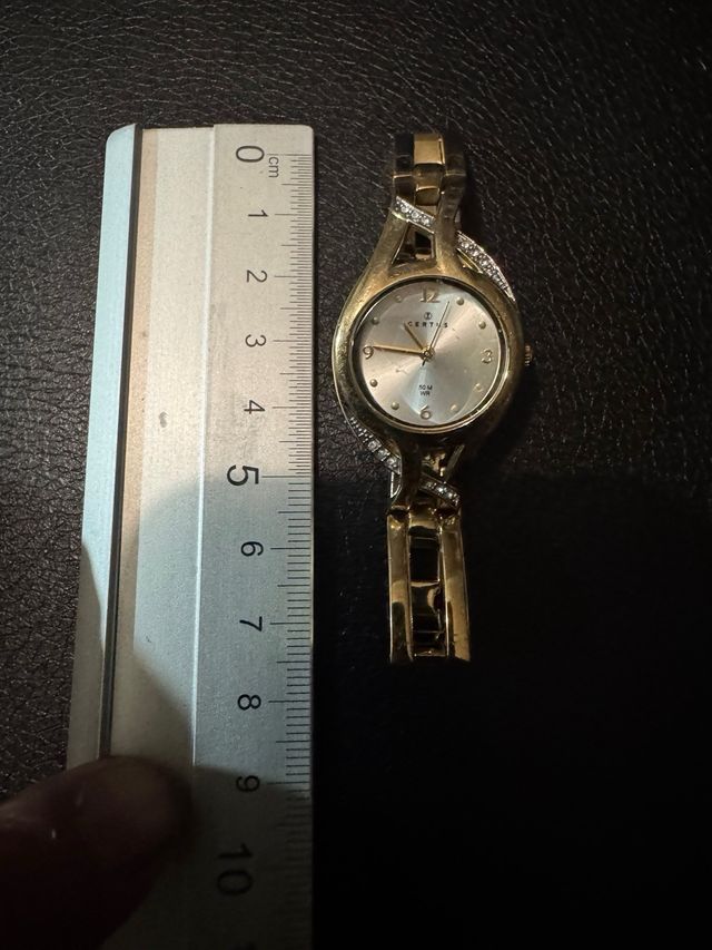 Reloj Certus Mujer Dorado Cuarzo 50m