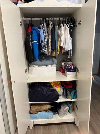 Armario bebé IKEA blanco
