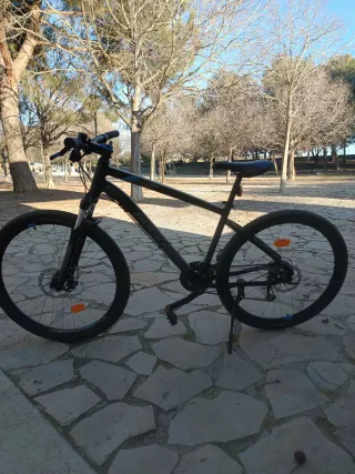 Bicicleta Rockrider ST520 Negra