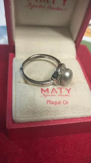 Anillo de Plata ,Perla y Circonitas
