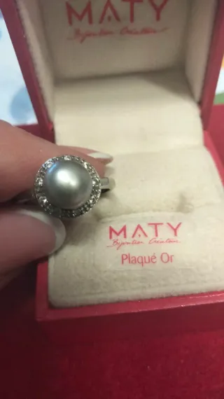 Anillo de Plata ,Perla y Circonitas