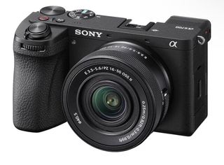 Lente Sony E PZ 16-50mm f/3.5-5.6 OSS