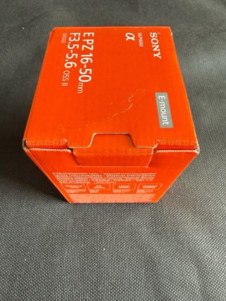 Lente Sony E PZ 16-50mm f/3.5-5.6 OSS