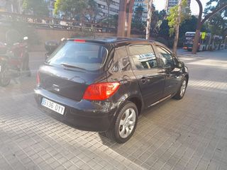 Peugeot 307 1.6 HDi DSign