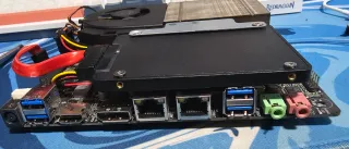 Placa base, procesador, memoria, disco ssd