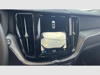 Volvo XC60 2.0 B4 D Core Auto 🇸🇪