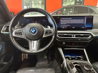 BMW Serie 3 330E 292CV FAMILIAR MSPORT