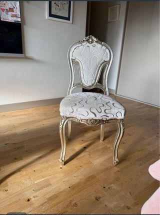 Silla estilo francés