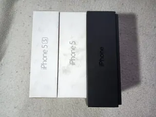 Caja iPhone 7 Negra + iPhone 5s + iPhone 5 vacias