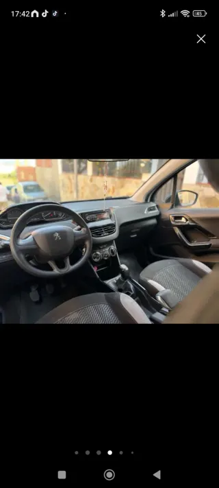 Peugeot 2008 1.2 vti 2016