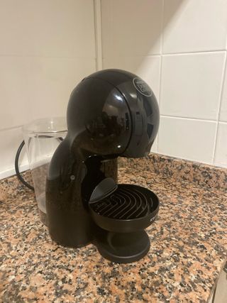 Cafetera Dolce Gusto Negra