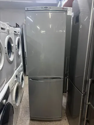 Nevera combi LG con garantia transport