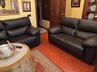 Sofá 3+2 plazas marrón