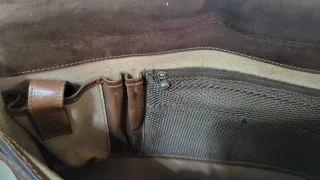 Valigetta pochette The Bridge in pelle marrone