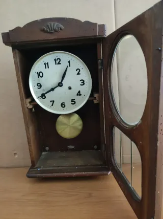 Reloj de Pared Vintage a Cuerda