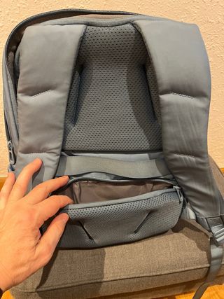 Mochila CoolPack gris poco uso,