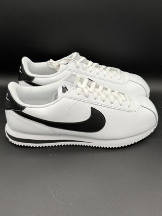 Nike Cortez Black White T46