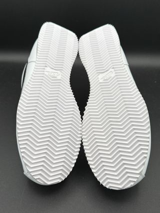 Nike Cortez Black White T46