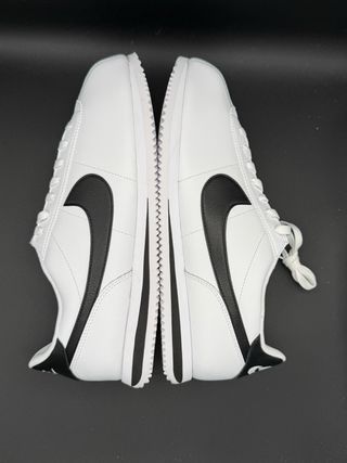 Nike Cortez Black White T46