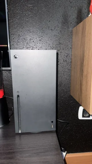Xbox Series X + 1 Mando Original