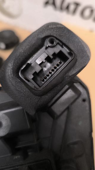 Cerraduras traseras orig Seat León III 2012/2018