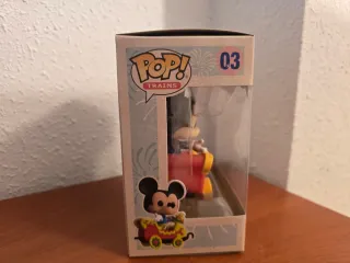 Funko Pop Mickey Mouse Tren Disneyland 65th
